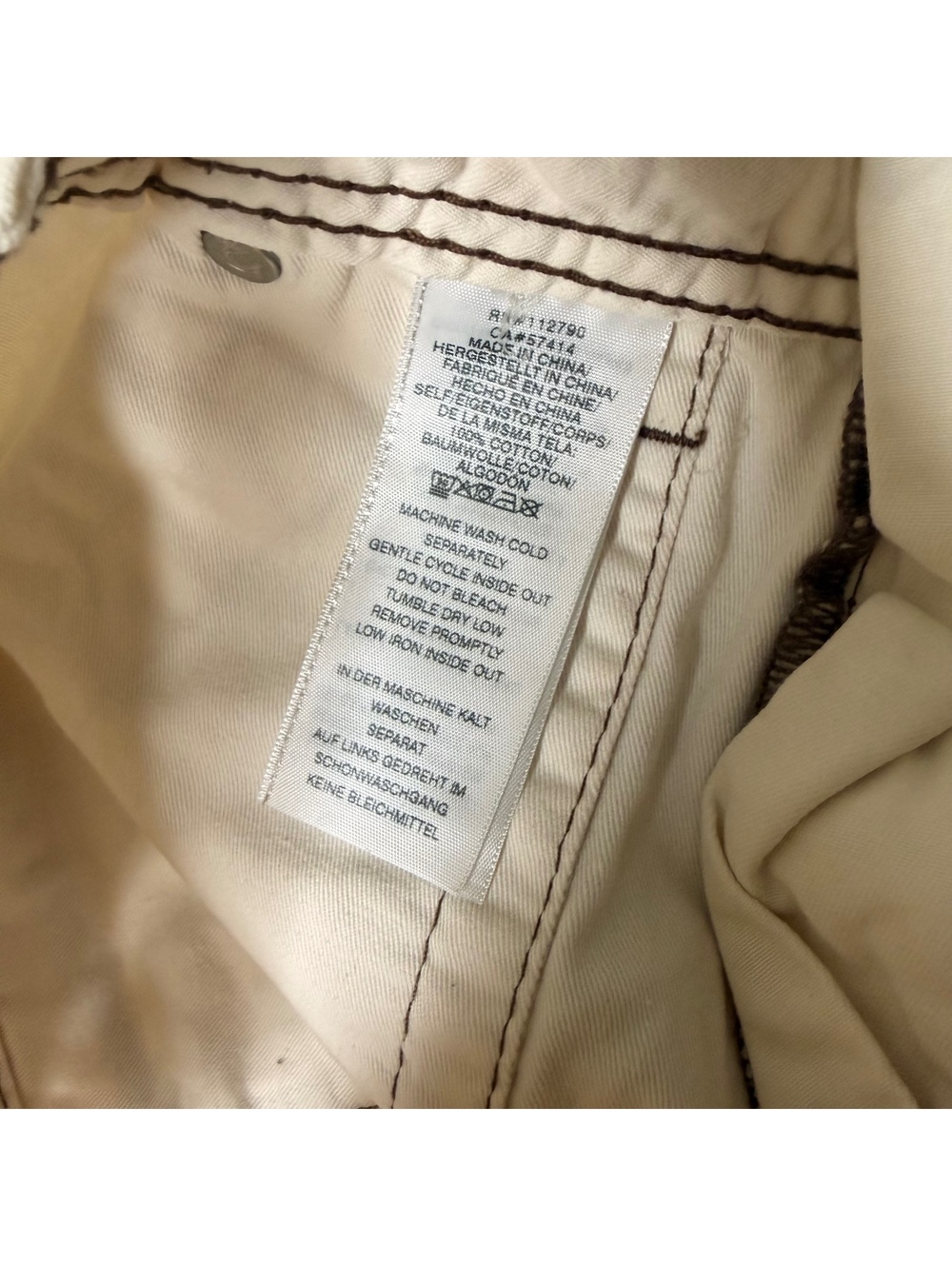 True Religion Womens Cargo Cream  Pants with Brown Stitching Size 26 - Picture 7 of 8